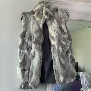 Adrienne landau beautiful rabbit vest gray white